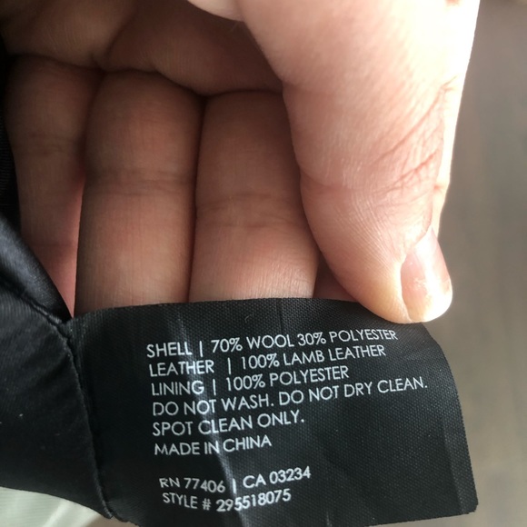 70% Wool blend club monaco poncho - Picture 10 of 11